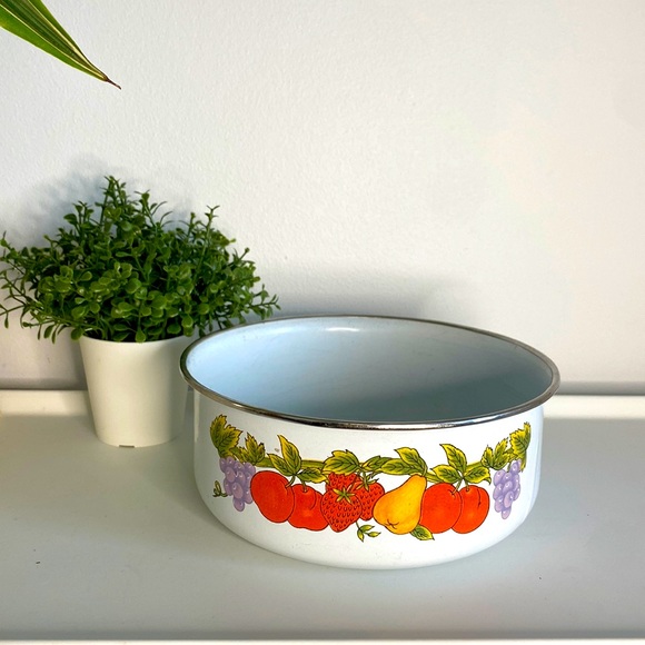 Vintage Enamel Fruit Bowl - Picture 1 of 1